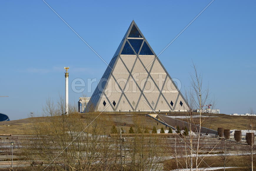 Астана - городская архитектура. Казахстан 