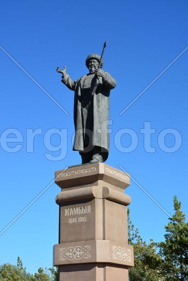 Астана - уличная скульптура. Достопримечательности Казахстана. 