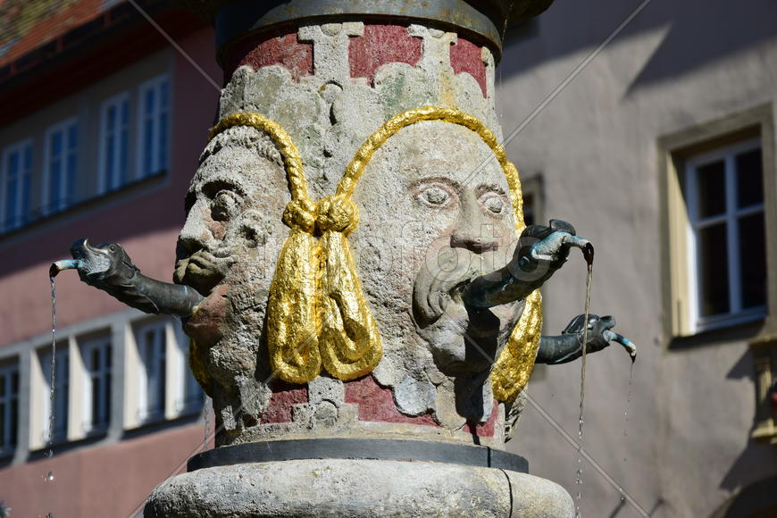 Исторический город Ротенбург в Баварии. Памятники города 