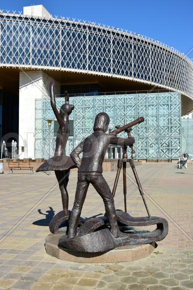 Астана - уличная скульптура. Достопримечательности Казахстана. 