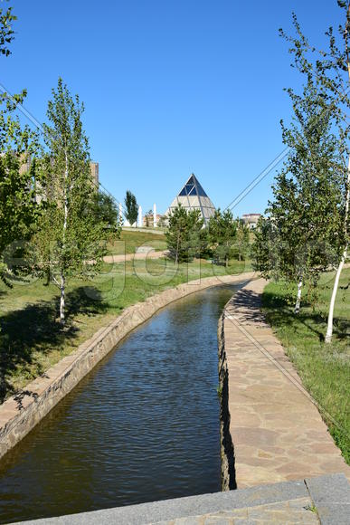 Астана - архитектурное строение Пирамида. Казахстан 