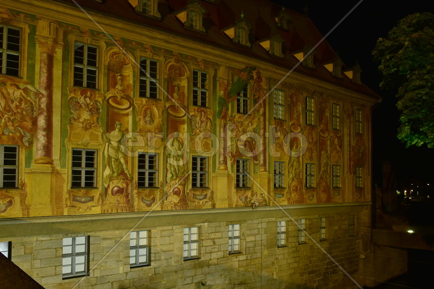 Германия - город Бамберг. Ночной город 