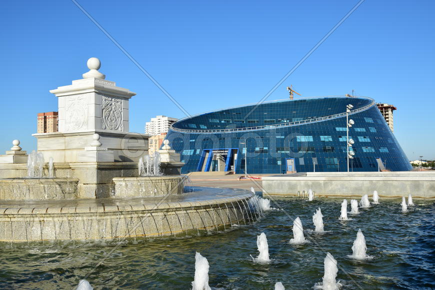 Астана - Площадь независимости. Казахстан 