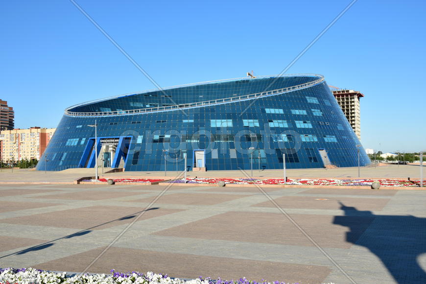 Астана - Площадь независимости. Казахстан 