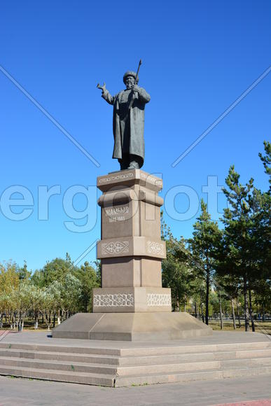 Астана - уличная скульптура. Достопримечательности Казахстана. 