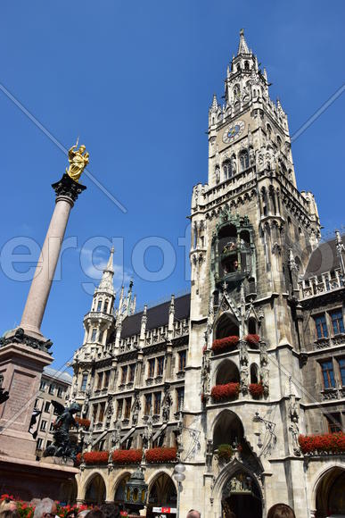 Германия. Мюнхен. Фасад старинного здания 