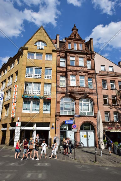 Германия - город Нюрнберг. Фасад здания 