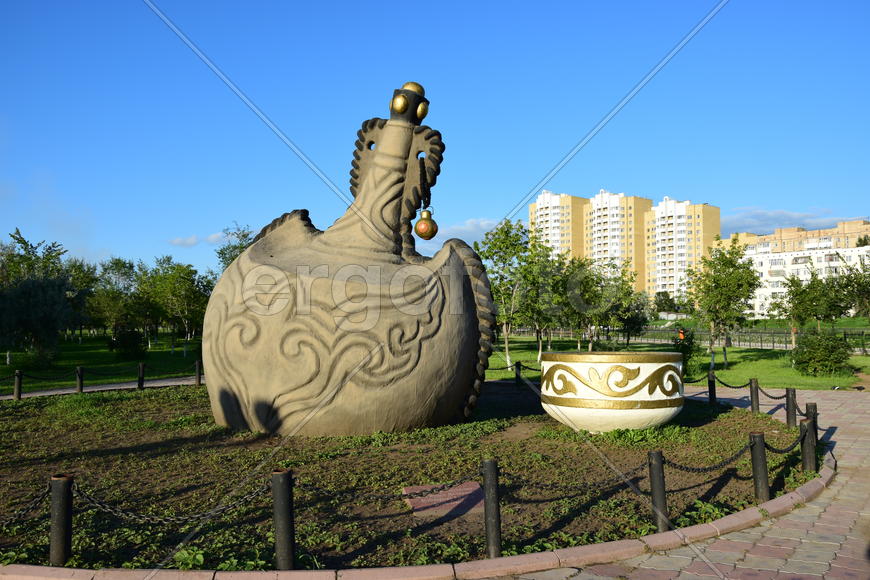 Астана - уличная скульптура. Казахстан 