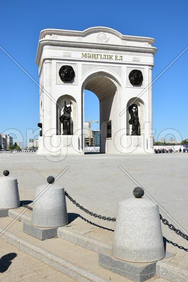 Астана - триумфальная арка. Казахстан