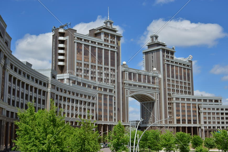 Астана - Офис компании КазМунайГаз 