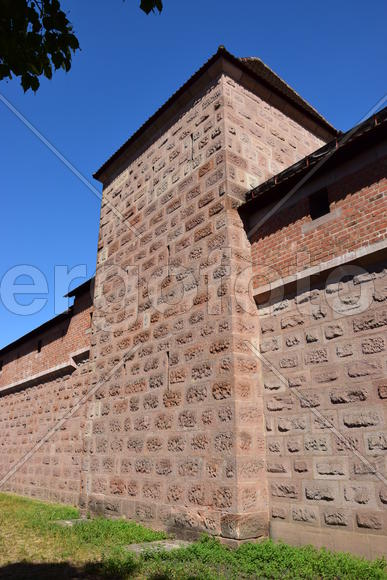 Германия - город Нюрнберг. Фасад крепости с башннями 