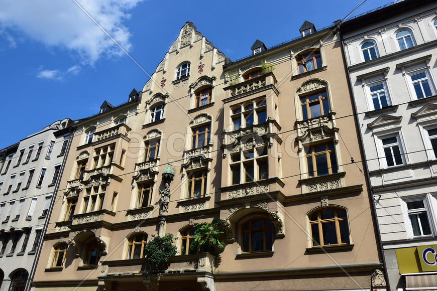 Германия. Мюнхен. Фасад здания 