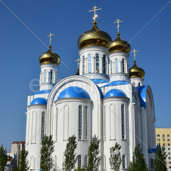 Успенский кафедральный собор в Астане