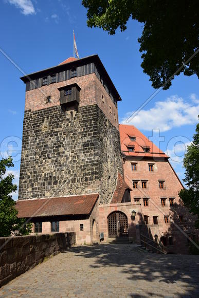 Германия - город Нюрнберг. Фасад исторического здания 