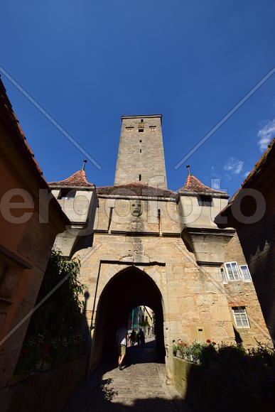 Исторический город Ротенбург в Баварии. Древнейшие здания 