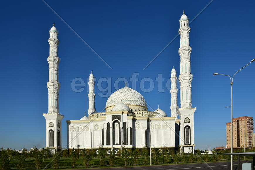 Мечеть "Хазрет Султан" в Астане. Казахстан 