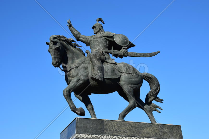 Астана - уличная скульптура. Достопримечательности Казахстана. 