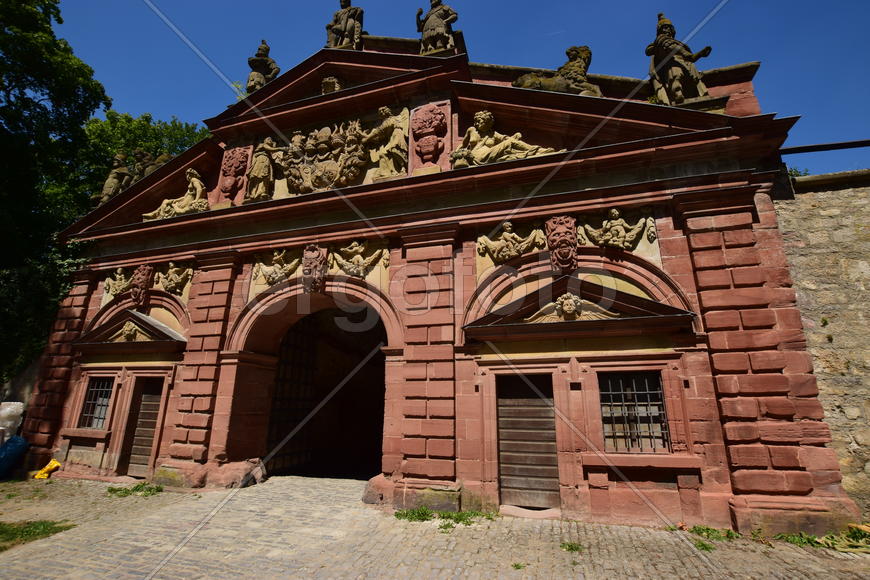 Германия - Город Вюрцбург, Ворота  замке Мариенберг 