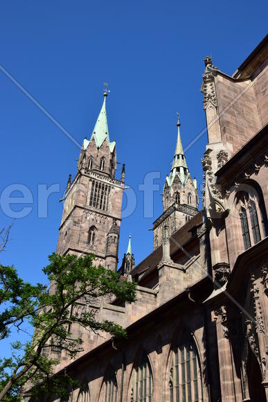 Германия - город Нюрнберг. Фасад старинного здания 