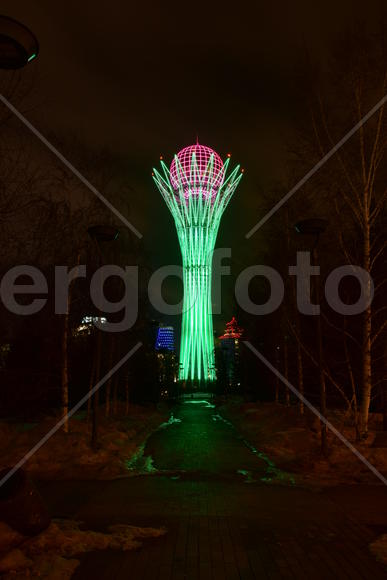 Башня "БАЙТЕРЕК" в Астане
