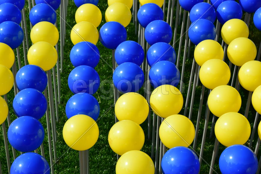 Разноцветные шары 