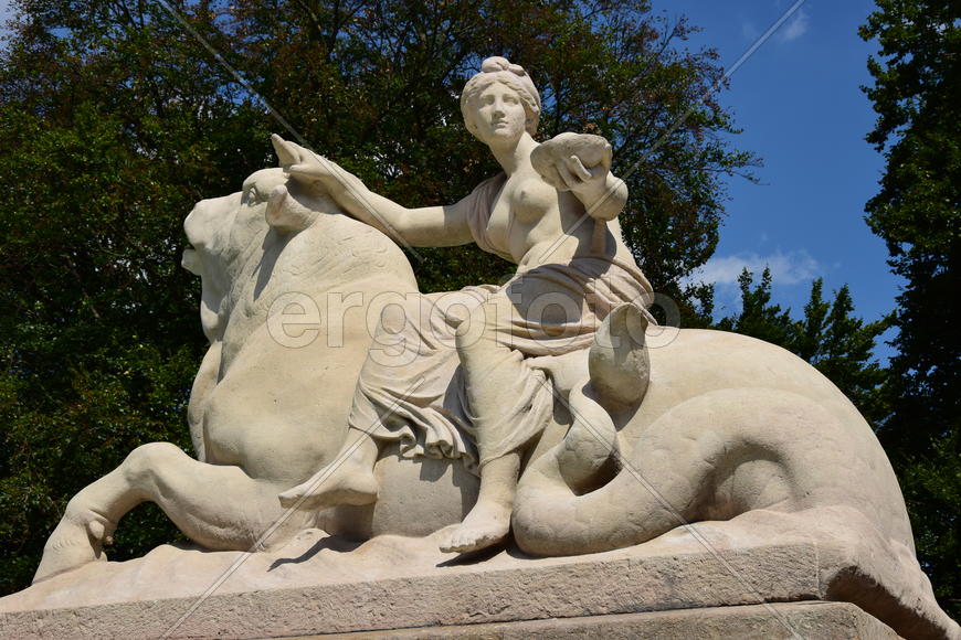 Деталь фонтана Виттельсбахов в Мюнхене