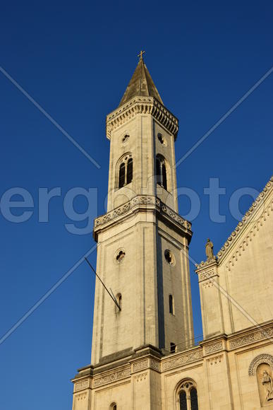 Германия. Мюнхен. Башня старинного здания 