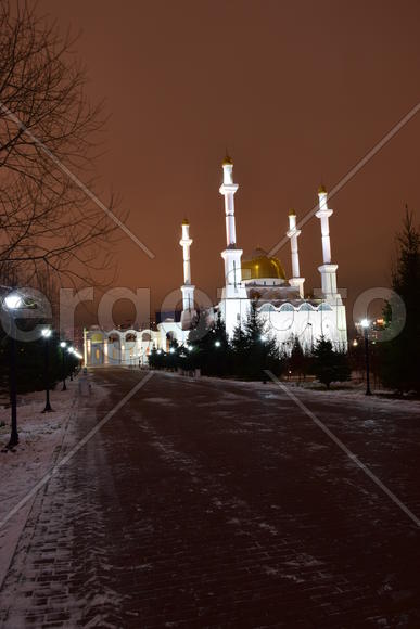 Астана - Мечеть НУР-АСТАНА 