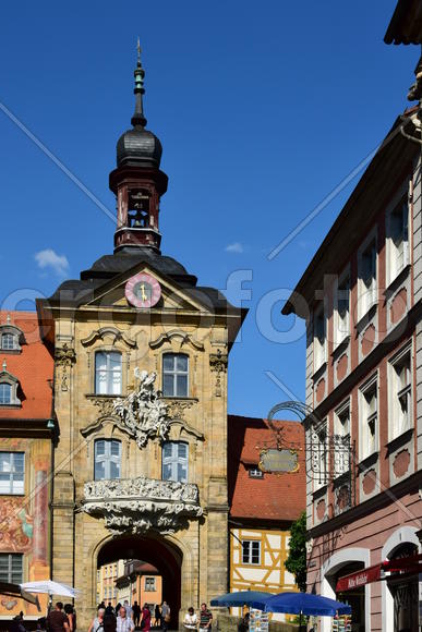 Германия - город Бамберг. Башня старинного здания 