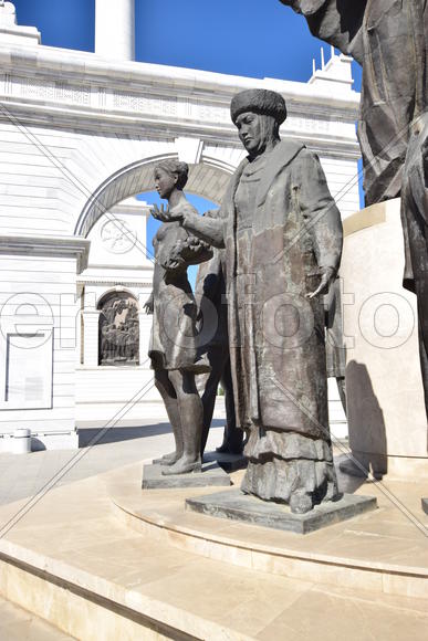 Астана - уличная скульптура. Достопримечательности Казахстана. 