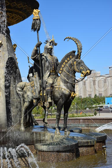 Астана - уличная скульптура. Достопримечательности Казахстана. 