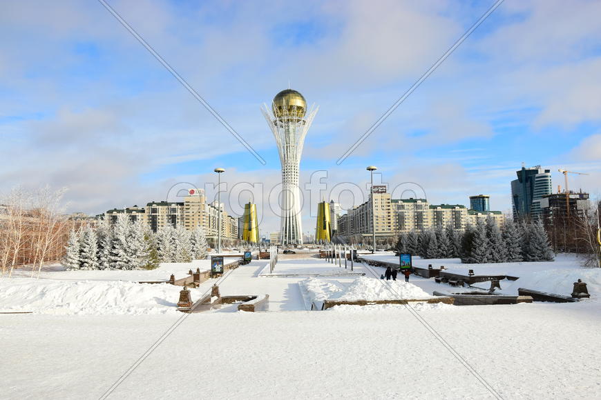 Башня "БАЙТЕРЕК" в Астане