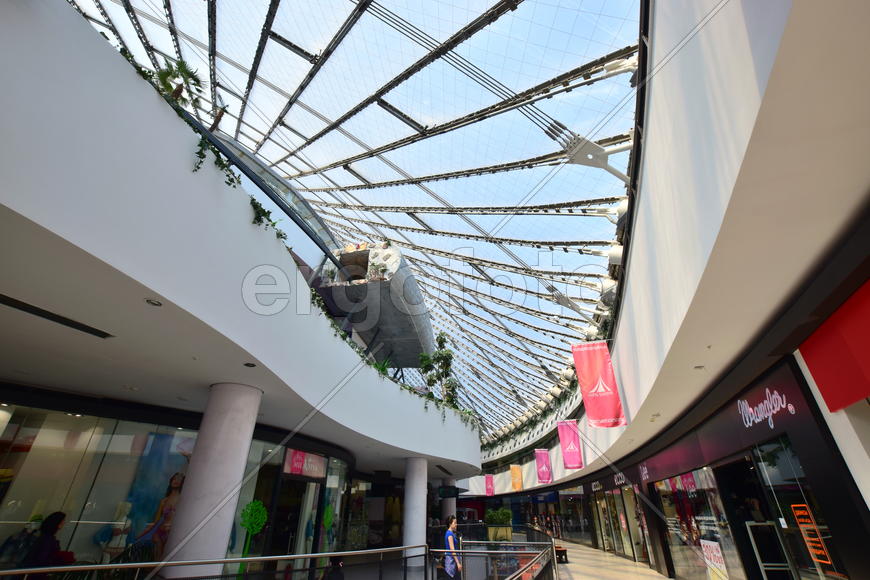 Интерьер торгового центра "ХАН-ШАТЫР" в Астане