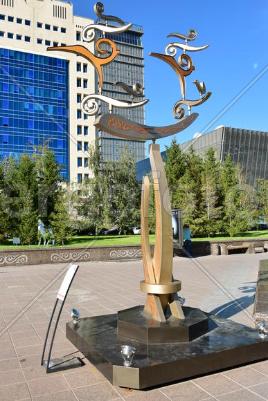 Астана - уличная скульптура