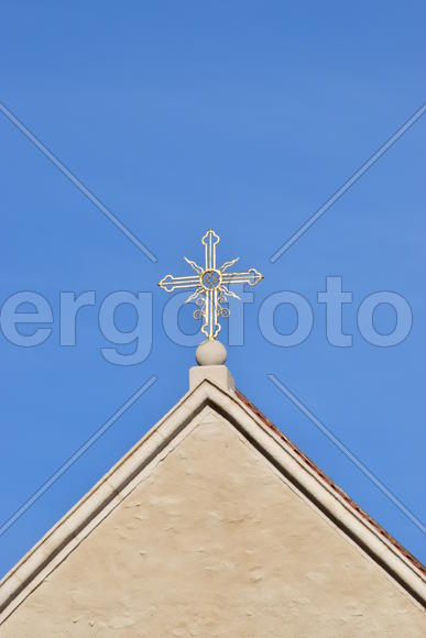 Германия. Город Регенсбург. Крыша здания 