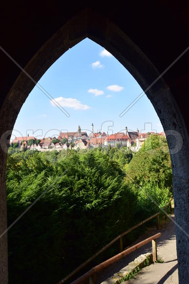 Исторический город Ротенбург в Баварии. Панорама на город 