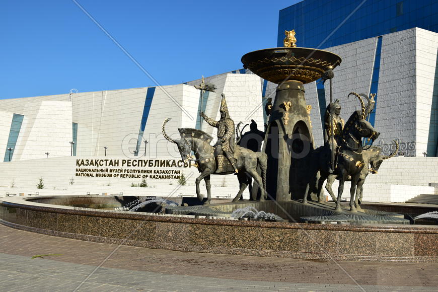 Астана - уличная скульптура