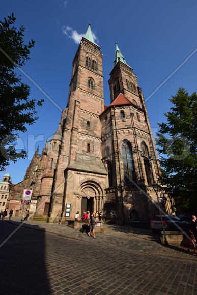 Германия - город Нюрнберг. Фасад исторического здания 