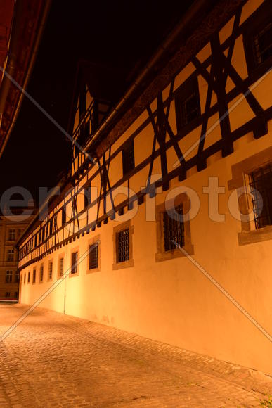 Германия - город Бамберг. Ночной город 