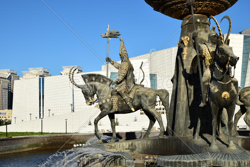 Астана - уличная скульптура