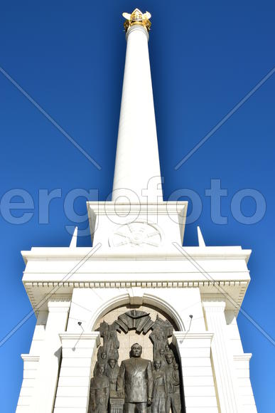 Астана - Площадь независимости. Казахстан 