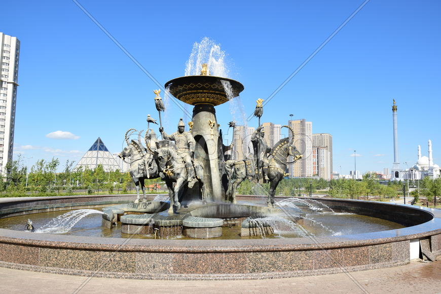 Астана - Площадь независимости. Казахстан