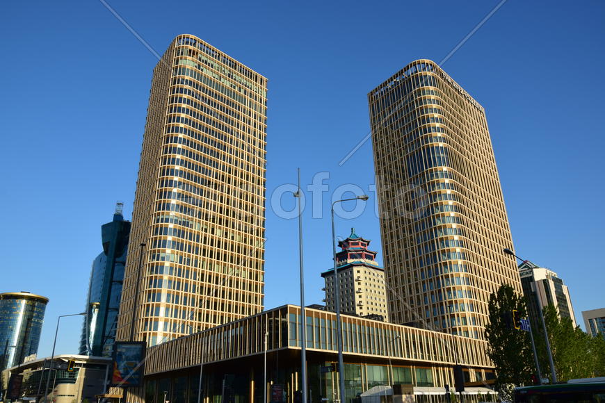 Астана - городская архитектура. Современные многоэтажные здания. Казахстан 