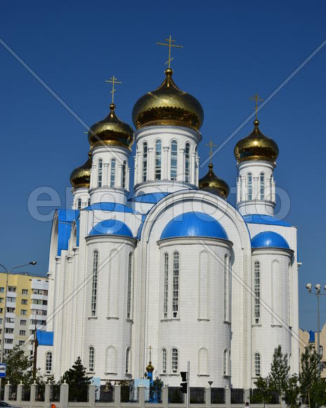 Успенский кафедральный собор в Астане