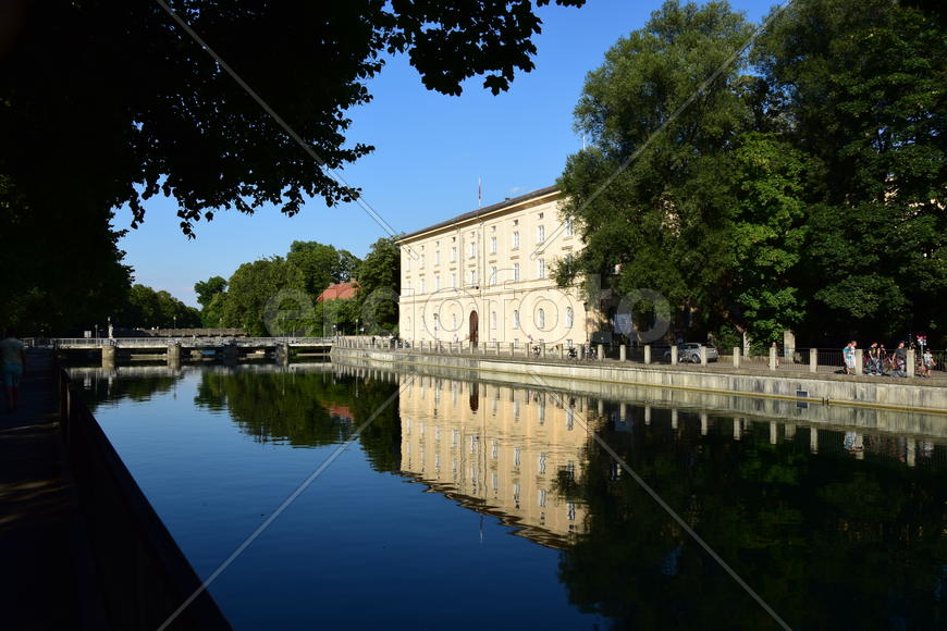 Германия. Мюнхен. Памятник Архитектуры