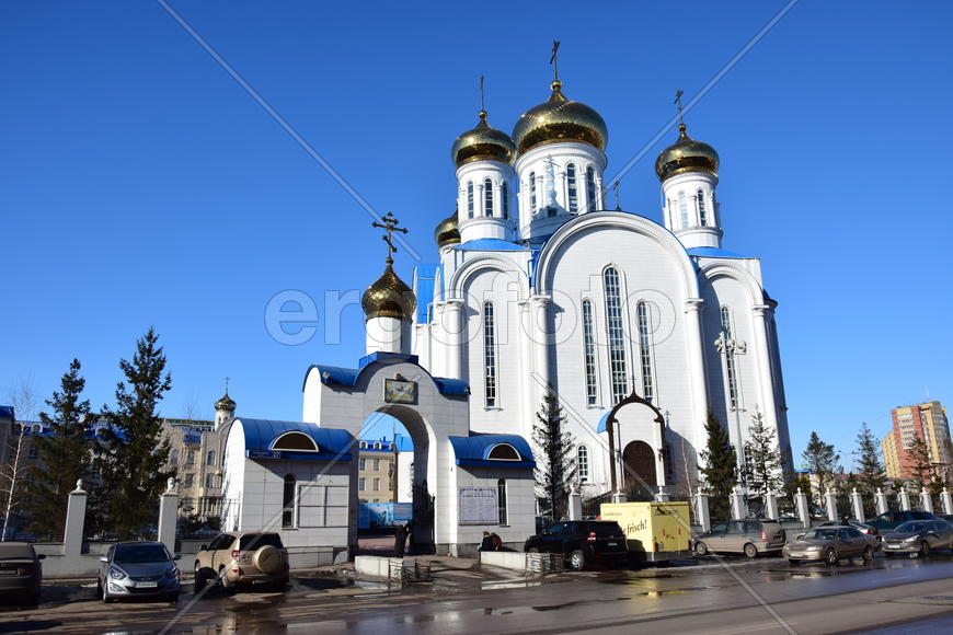 Успенский кафедральный собор в Астане