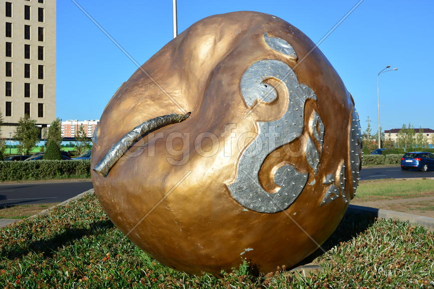 Астана - уличная скульптура. Достопримечательности Казахстана. 