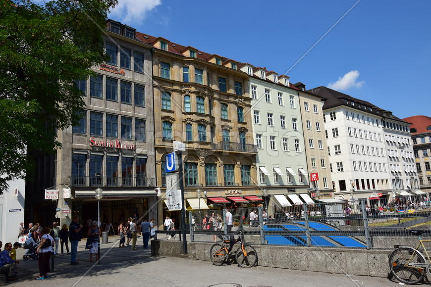 Германия. Мюнхен. Улицы города 