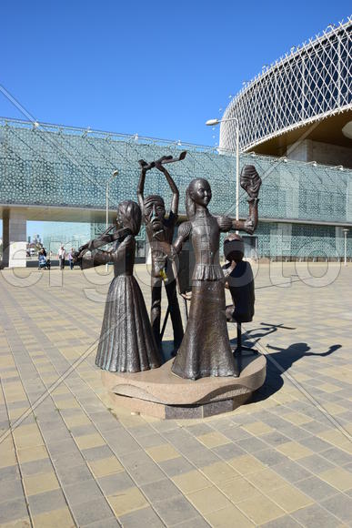 Астана - уличная скульптура. Достопримечательности Казахстана. 