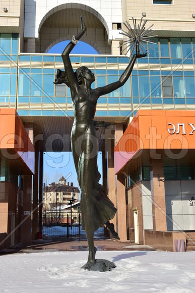 Уличная скульптура Астаны
